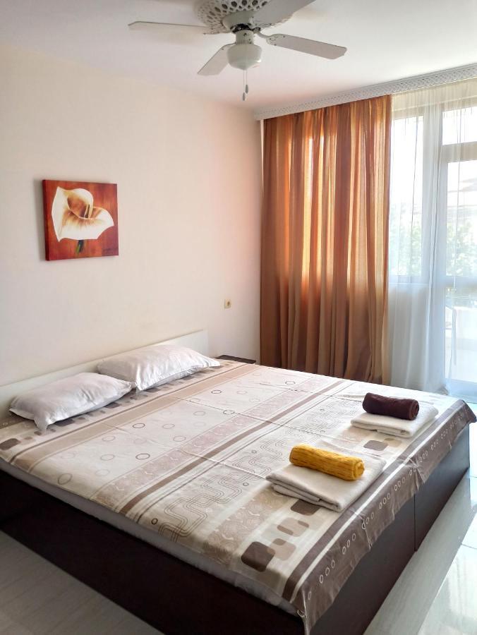 Zoia Hotell Tjernomorets Exteriör bild